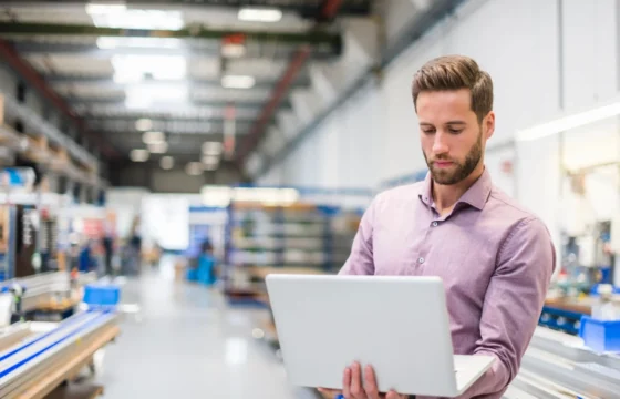 4ef Service remote app